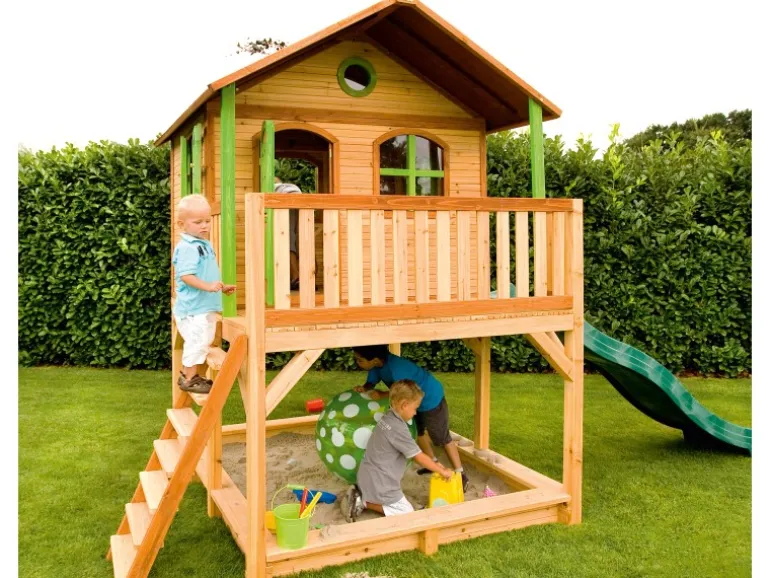 AXI Spielhaus Marc mit Leiter, Rutsche und Sandkasten