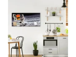 Banjado Magnettafel 78x37cm Magnetwand Silber Aus Metall Magnetpinnwand Pinnwand Inkl. 4 Magnete Motiv Astronaut