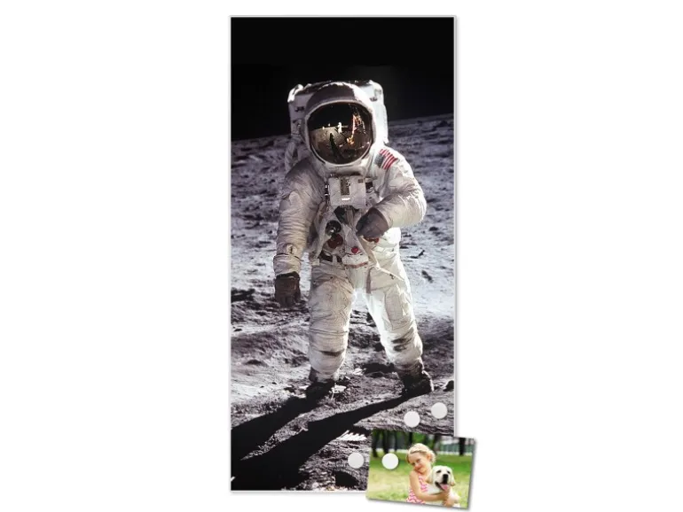 Banjado Magnettafel 37x78cm Magnetwand Weiß Aus Metall Magnetpinnwand Pinnwand Inkl. 4 Magnete Motiv Astronaut
