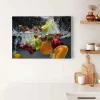 Bricoflor Leinwand Bild Mit Obst Küchenbild Mit Früchten Auf Leinwand Und Keilrahmen Leinwandbild In Schwarz Und Bunt Mit Wasser Design
