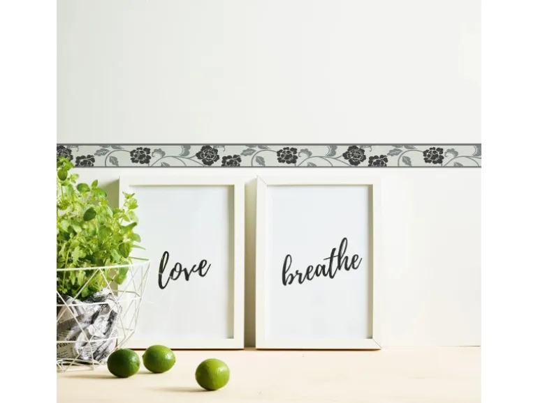 Bricoflor Schmale Tapetenbordüre Selbstklebend Vinyl Tapete mit Blumen in Grau Florale Tapetenborte Ideal für Schlafzimmer und Küche