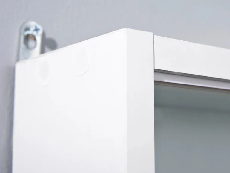 ebuy24 Comit Vitrinenschrank Wandhängend 2 Glastüren Weiss