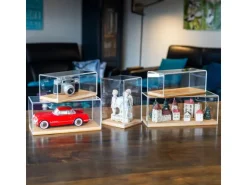 HMF 46881 Acryl Vitrine Schaukasten mit Holzsockel für Figuren 14 x 14 x 22 cm Transparent