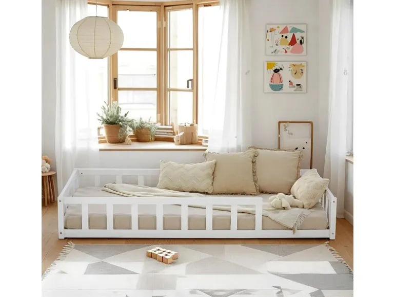 Homestyle4u Kinderbett Weiß mit Rausfallschutz 90x200 cm Bodenbett Lattenrost Matratze 3024