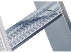Layher Topic 1064 Stufenstehleiter 4 Stufen