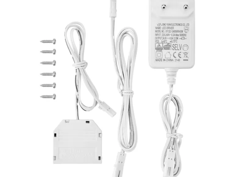 LED-Unterbauleuchte Dreieck 3er-Set Silber 3 W EEK: G