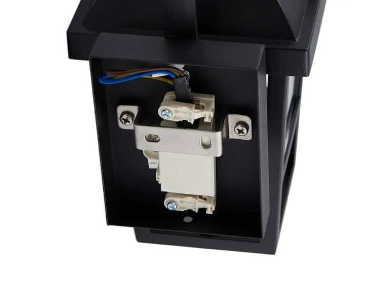 Lindby Wandleuchte Außen Laterne Eloane 10025926 Spritzwassergeschützt Modern in Schwarz aus Edelstahl 1-flammig E27