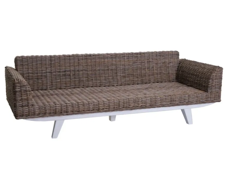 MCW Sofa M32