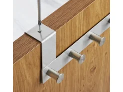 SOTECH Türgarderobe LINEA II Edelstahl Gebürstet mit 6 Haken für 40 mm Türen Ohne Falz