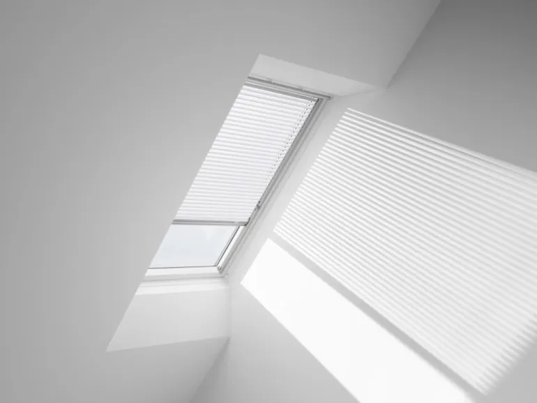 Velux Jalousie manuell PAL Y23 7001S Weiß