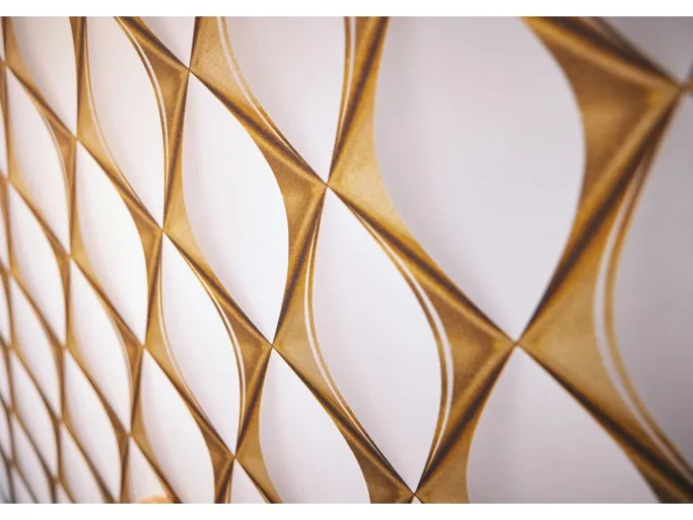 Vliestapete 3D Design Glänzend Leicht Strukturiert Gold Weiß FSC®
